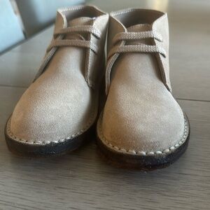 JCREW Boys 1990 MacAljster dress boats in Tan - Never Worn